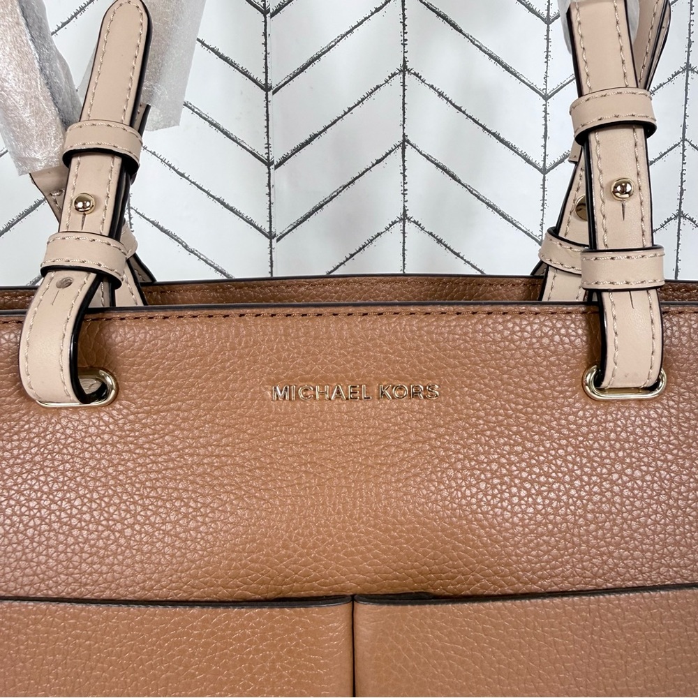 Michael Kors Medium Leather Tote - Picture 2 of 7